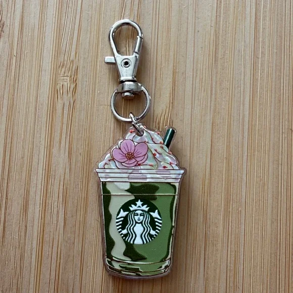 5 piece Starbucks Inspired Colorful Frappuccino Keychain Collection - Picture 5 of 9